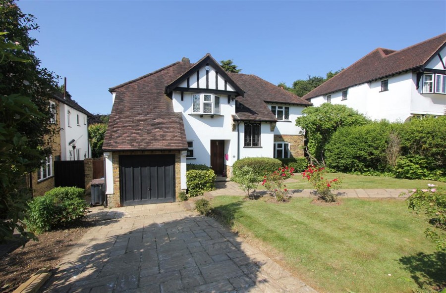 Images for Glebe Hyrst, South Croydon EAID:TT BID:JDE1