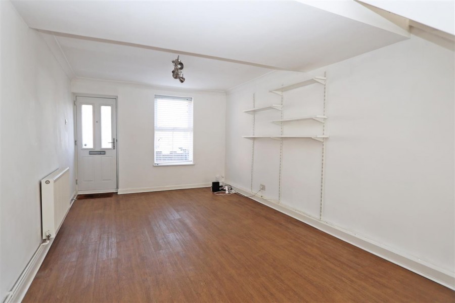 Images for Bynes Road, South Croydon EAID:TT BID:JDE1