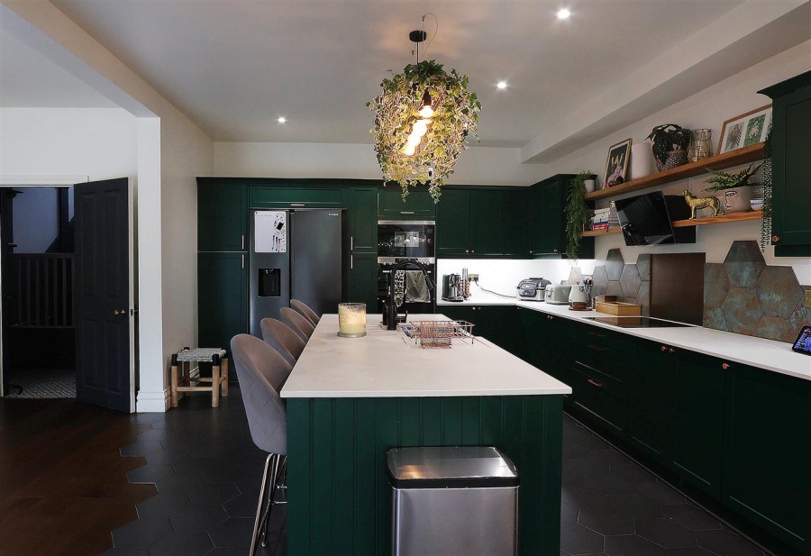 Images for Addiscombe Road, Croydon EAID:TT BID:JDE1