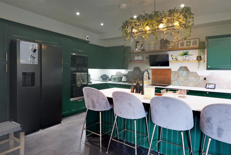 Images for Addiscombe Road, Croydon