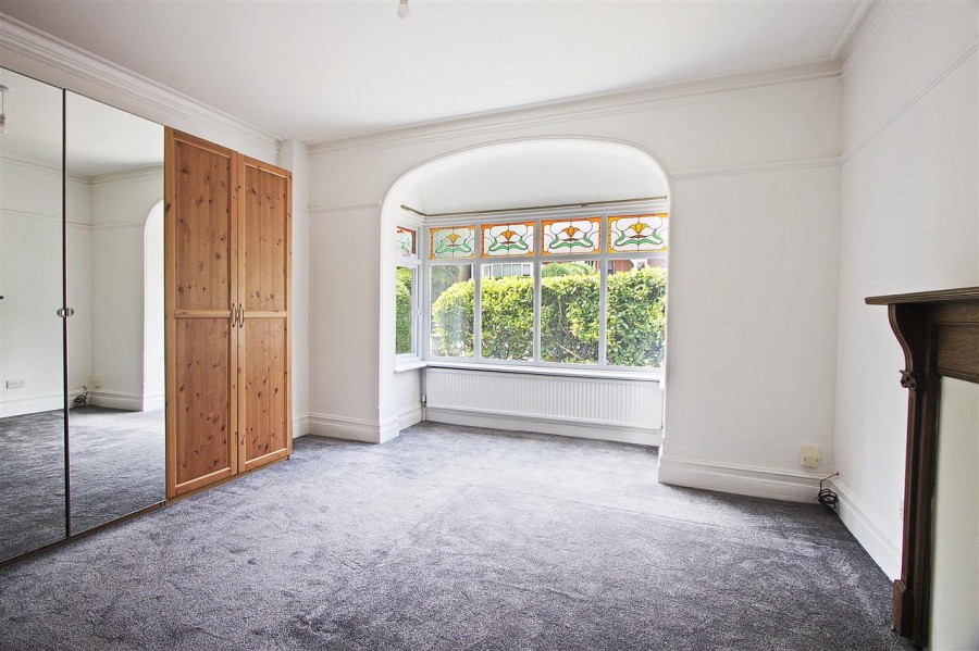 Images for Blenheim Park Road, South Croydon EAID:TT BID:JDE1