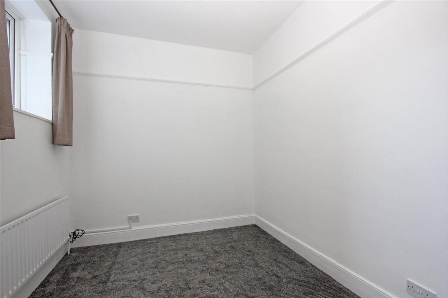 Images for Blenheim Park Road, South Croydon EAID:TT BID:JDE1