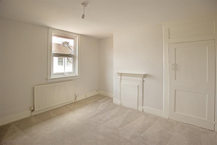 Images for Cross Road, Croydon