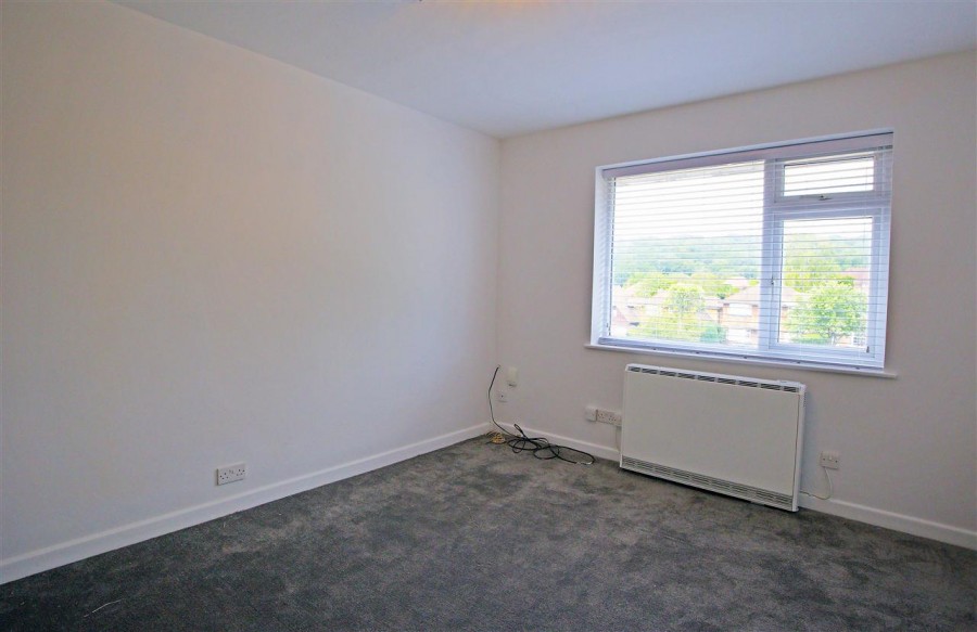 Images for Elmfield Way, South Croydon EAID:TT BID:JDE1