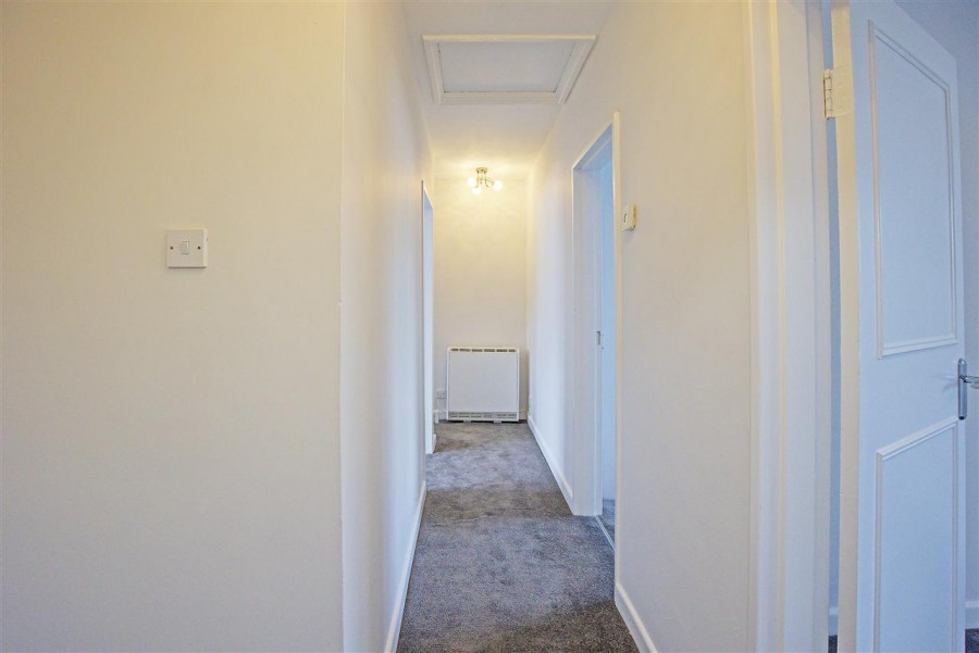 Images for Elmfield Way, South Croydon EAID:TT BID:JDE1