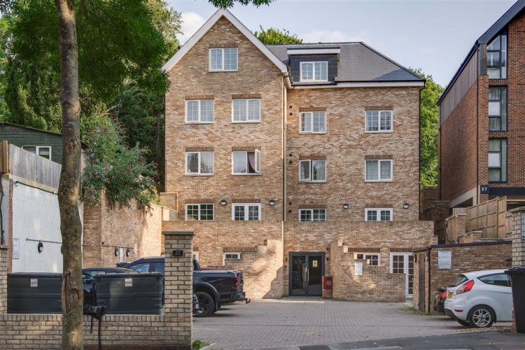 Images for Haling Park Road, South Croydon