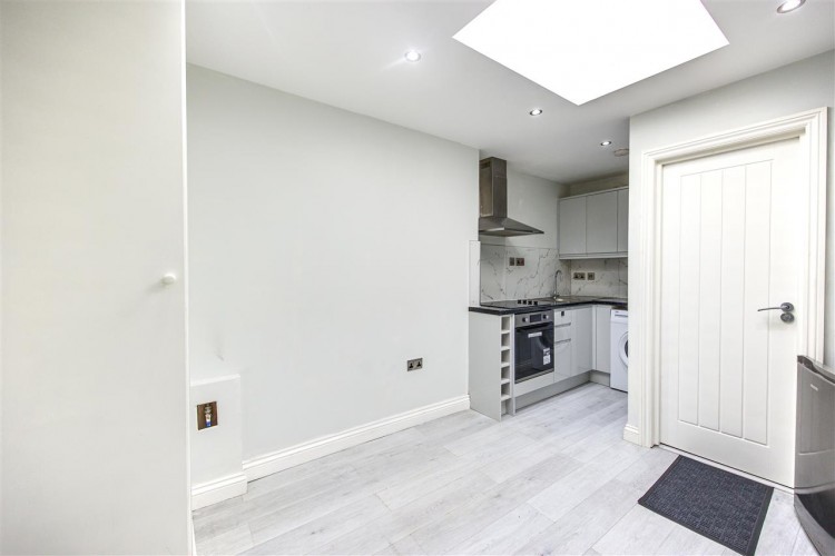 Images for Brighton Road, South Croydon
