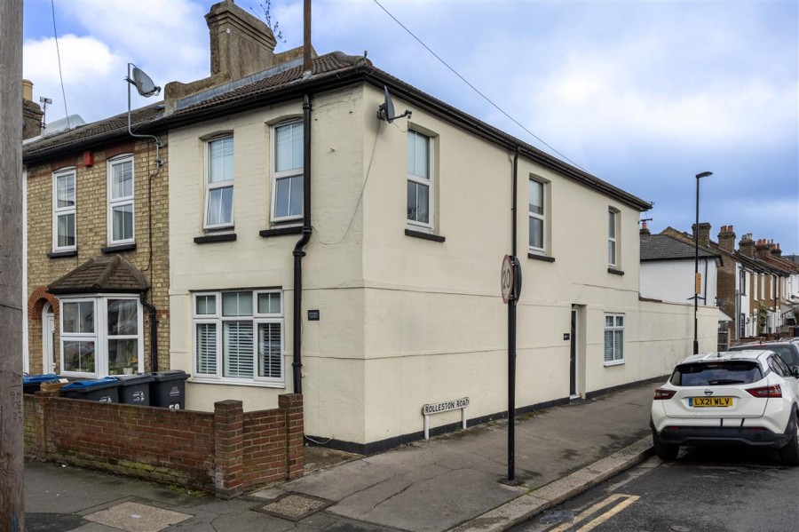 Images for Sanderstead Road, South Croydon EAID:TT BID:JDE1