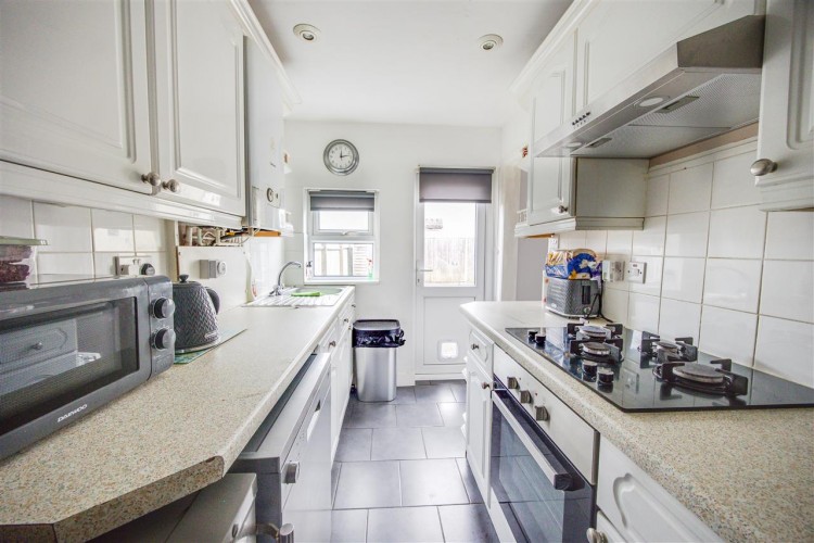 Images for Sanderstead Road, South Croydon