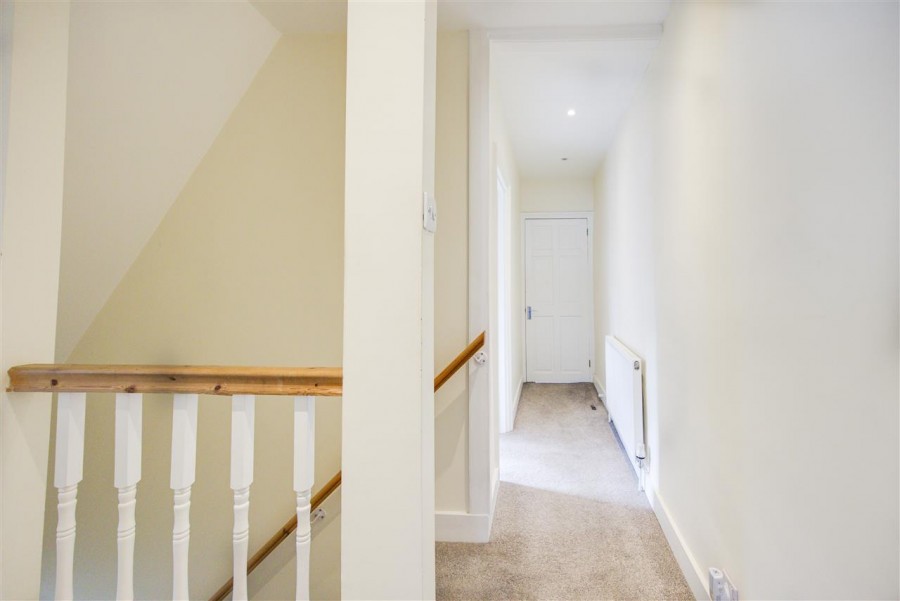 Images for Sanderstead Road, South Croydon EAID:TT BID:JDE1