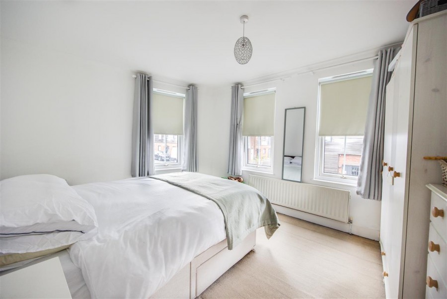 Images for Sanderstead Road, South Croydon EAID:TT BID:JDE1