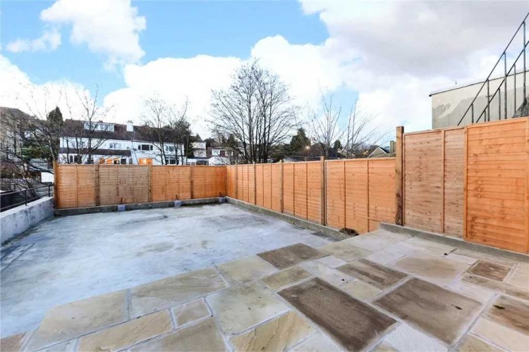 Images for Brighton Road, South Croydon