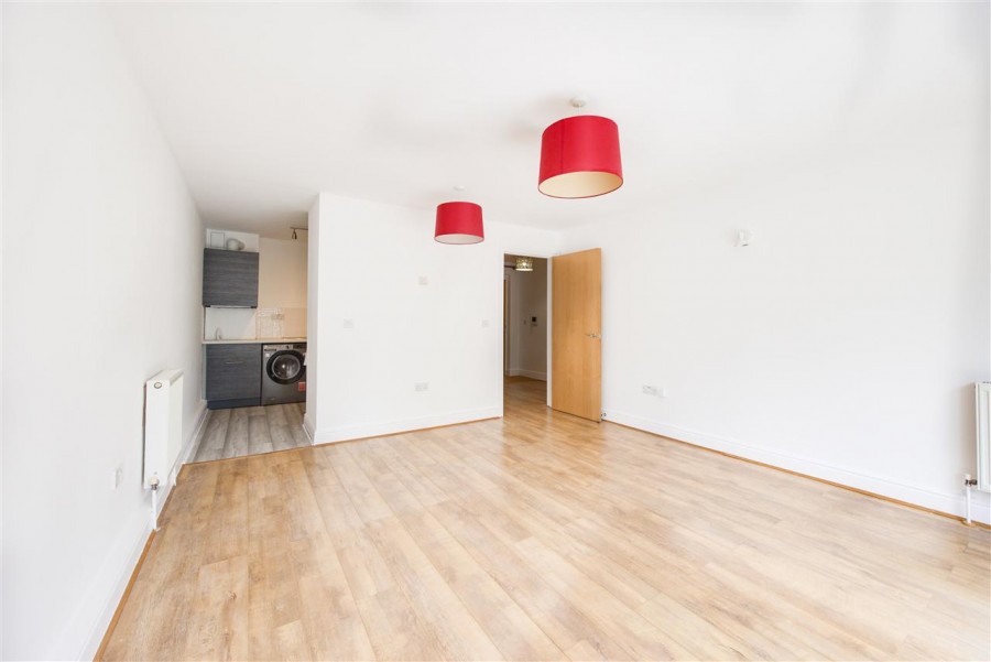 Images for Vantage Point, 174 Sanderstead Road, South Croydon EAID:TT BID:JDE1