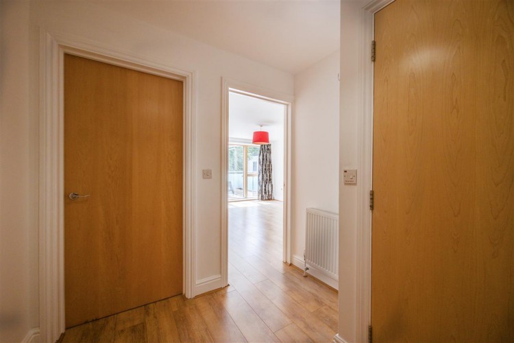 Images for Vantage Point, 174 Sanderstead Road, South Croydon