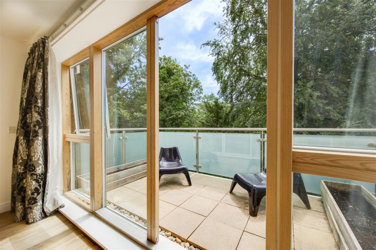 Images for Vantage Point, 174 Sanderstead Road, South Croydon