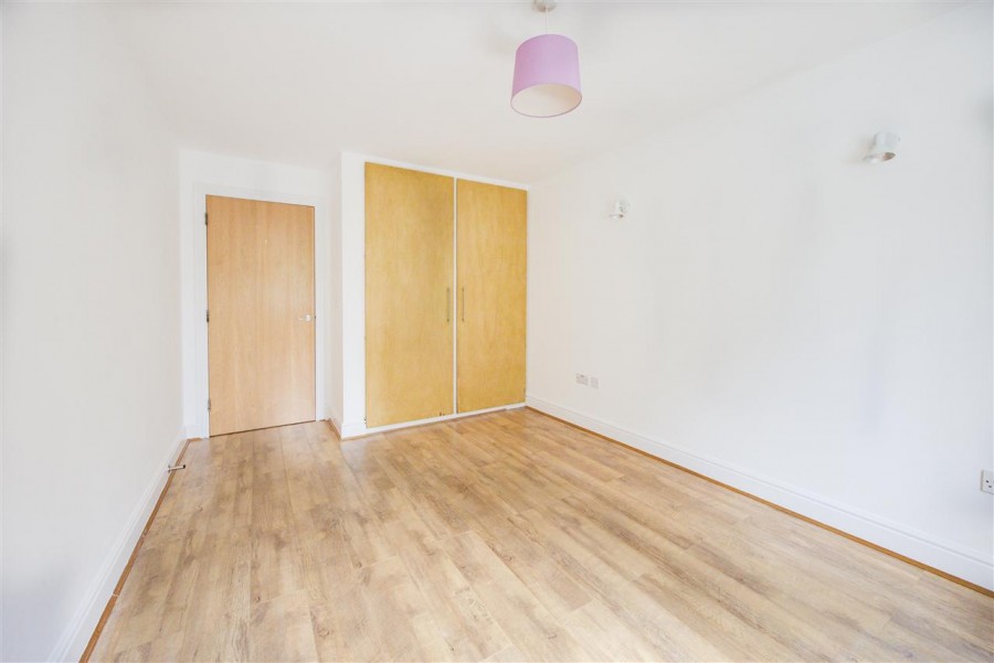 Images for Vantage Point, 174 Sanderstead Road, South Croydon EAID:TT BID:JDE1