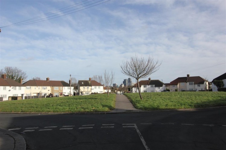 Images for Houlder Crescent, Croydon