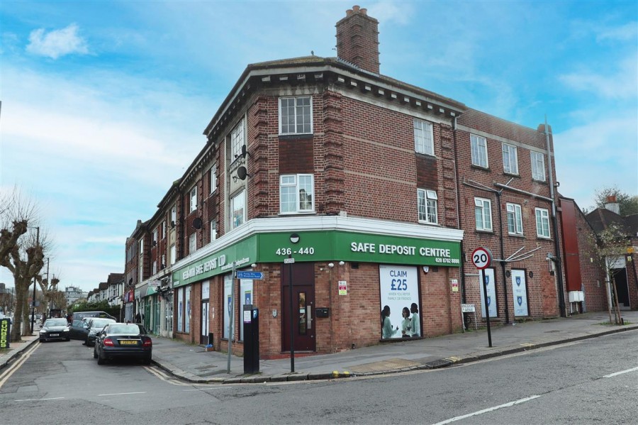 Images for Kingsdown Court, South Croydon EAID:TT BID:JDE1