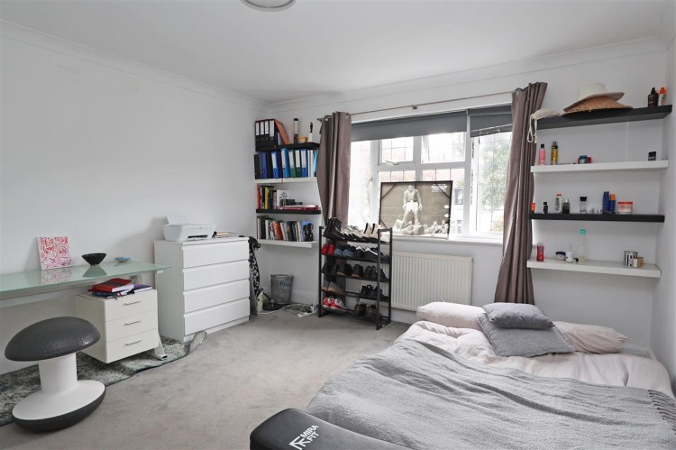 Images for Whitgift Avenue, South Croydon