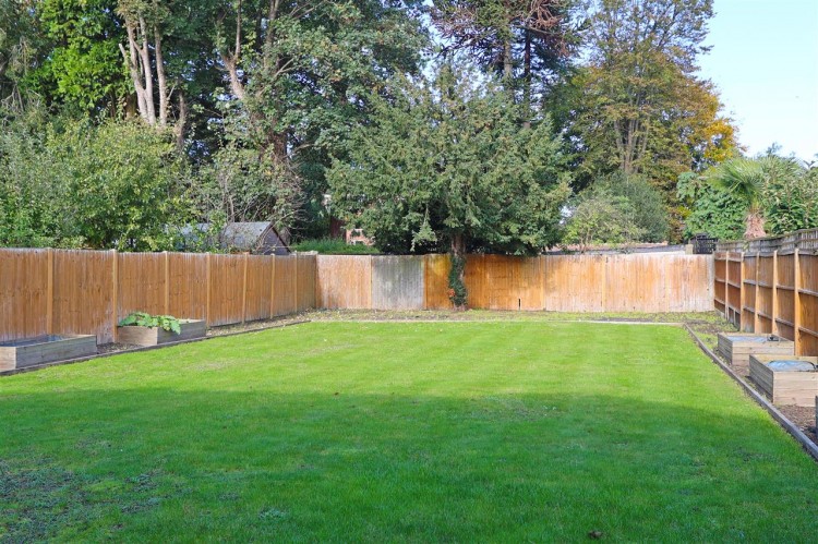 Images for Whitgift Avenue, South Croydon