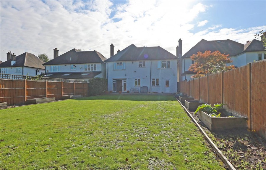 Images for Whitgift Avenue, South Croydon EAID:TT BID:JDE1