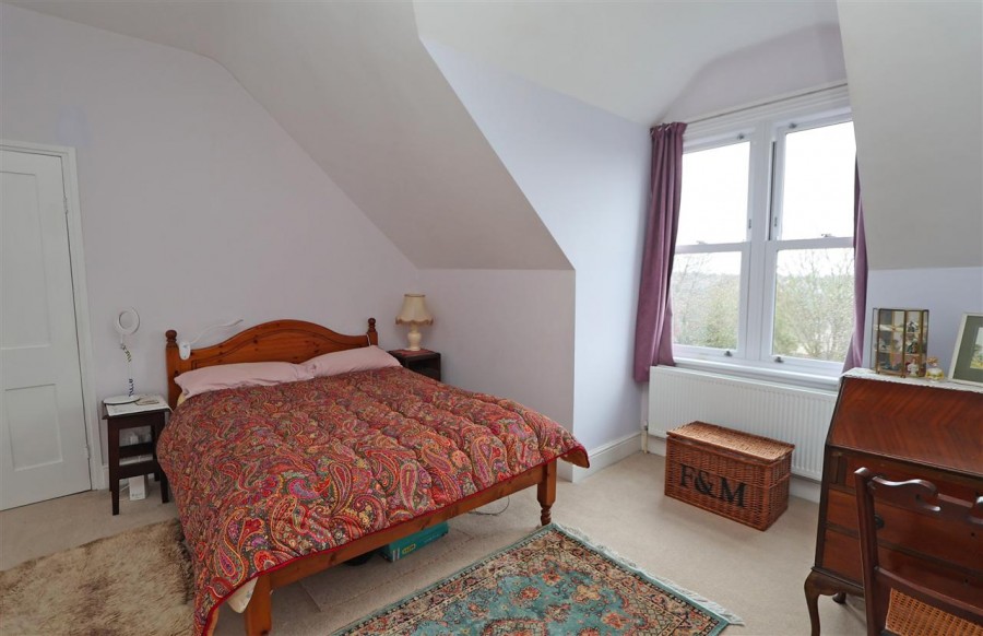 Images for Heathhurst Road, South Croydon EAID:TT BID:JDE1