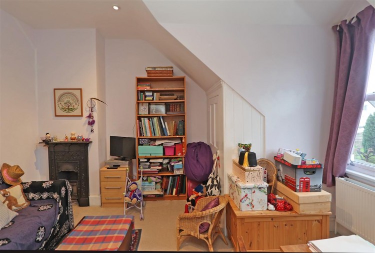 Images for Heathhurst Road, South Croydon