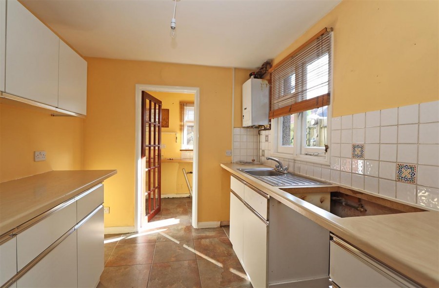 Images for Ravenscroft Road, Beckenham EAID:TT BID:JDE1