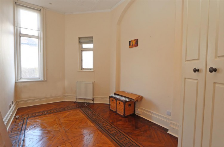 Images for Sherwood Oaks, 13 Frensham Road, Kenley