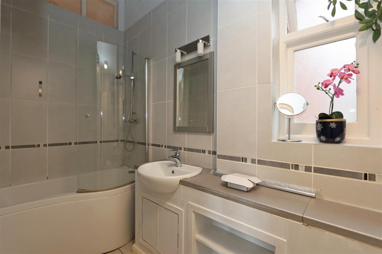 Images for Sherwood Oaks, 13 Frensham Road, Kenley