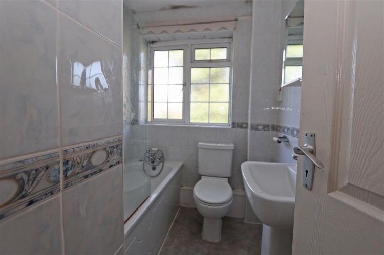 Images for The Hey, 230 Sanderstead Road, South Croydon
