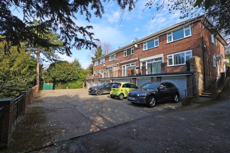 Images for The Hey, 230 Sanderstead Road, South Croydon