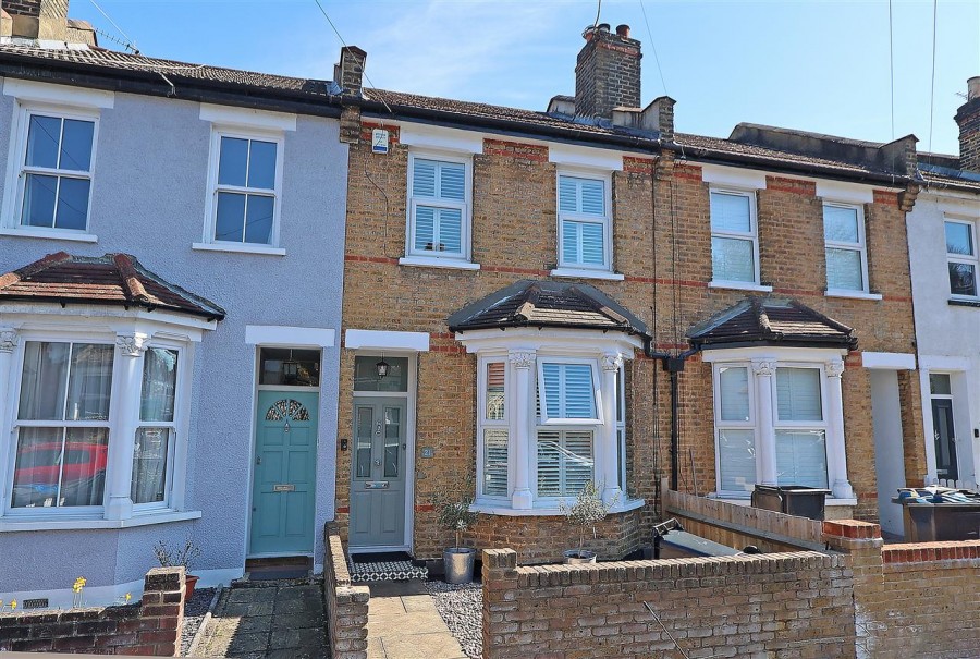 Images for Churchill Road, South Croydon EAID:TT BID:JDE1