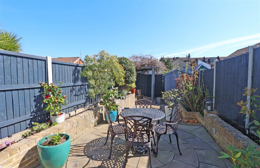 Images for Churchill Road, South Croydon EAID:TT BID:JDE1