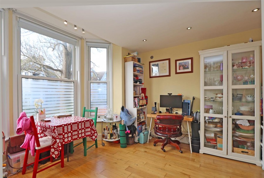 Images for Birdhurst Rise, South Croydon EAID:TT BID:JDE1