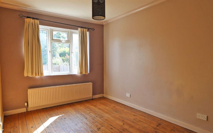 Images for Sanderstead Road, South Croydon EAID:TT BID:JDE1