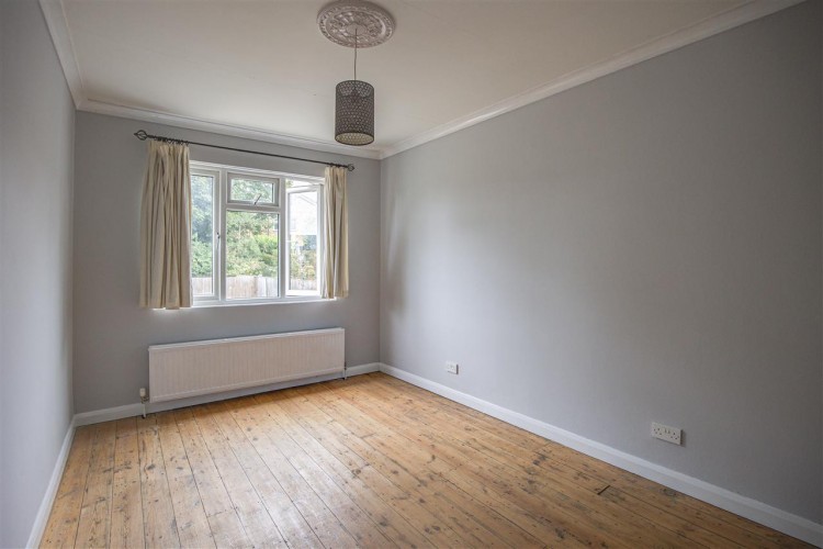 Images for Sanderstead Road, South Croydon