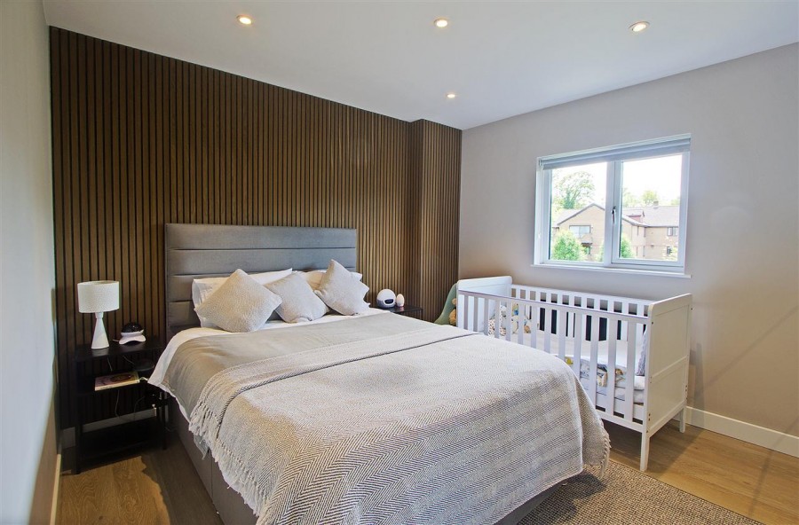 Images for Campion Close, Croydon EAID:TT BID:JDE1