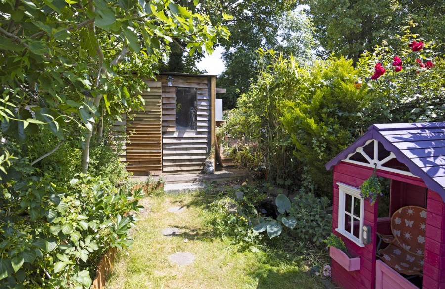 Images for St Peters Street., South Croydon EAID:TT BID:JDE1