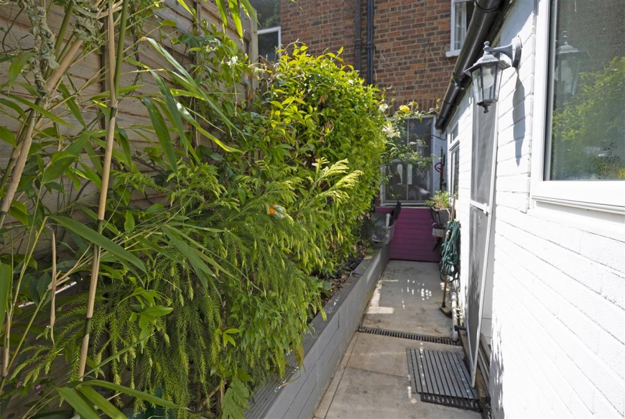 Images for St Peters Street., South Croydon EAID:TT BID:JDE1