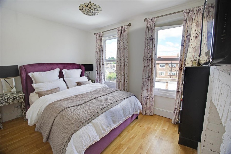 Images for St Peters Street., South Croydon EAID:TT BID:JDE1