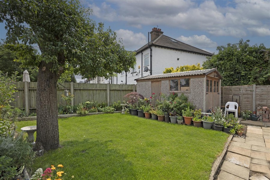 Images for Cameron Road, Croydon EAID:TT BID:JDE1