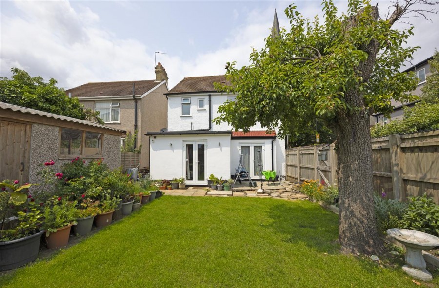 Images for Cameron Road, Croydon EAID:TT BID:JDE1