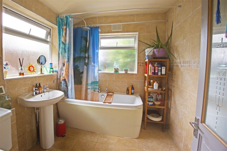 Images for Bensham Lane, Croydon
