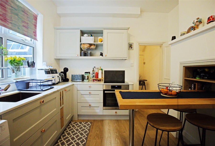 Images for Selsdon Road, South Croydon EAID:TT BID:JDE1