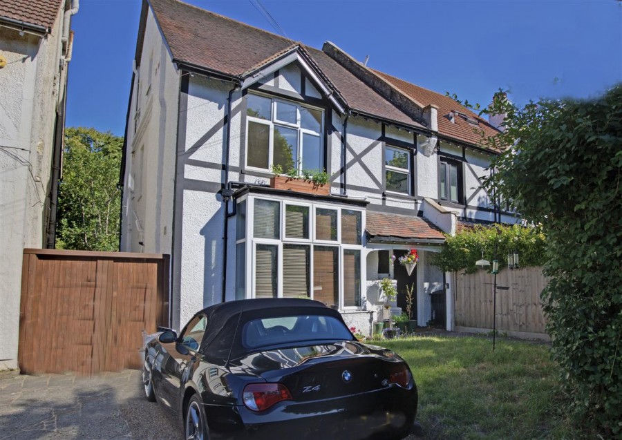 Images for Blenheim Crescent, South Croydon EAID:TT BID:JDE1
