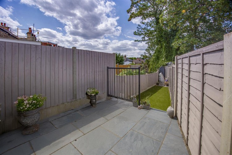 Images for Bynes Road, South Croydon