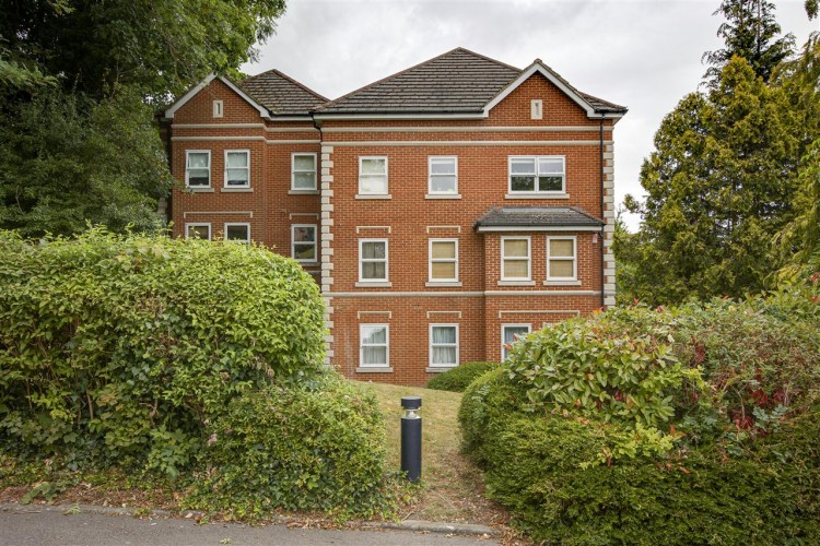 Images for Ward Close, South Croydon