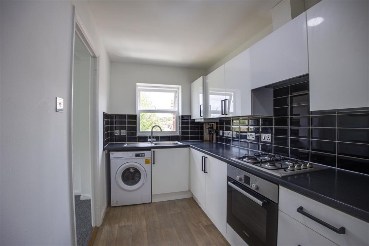 Images for Ward Close, South Croydon