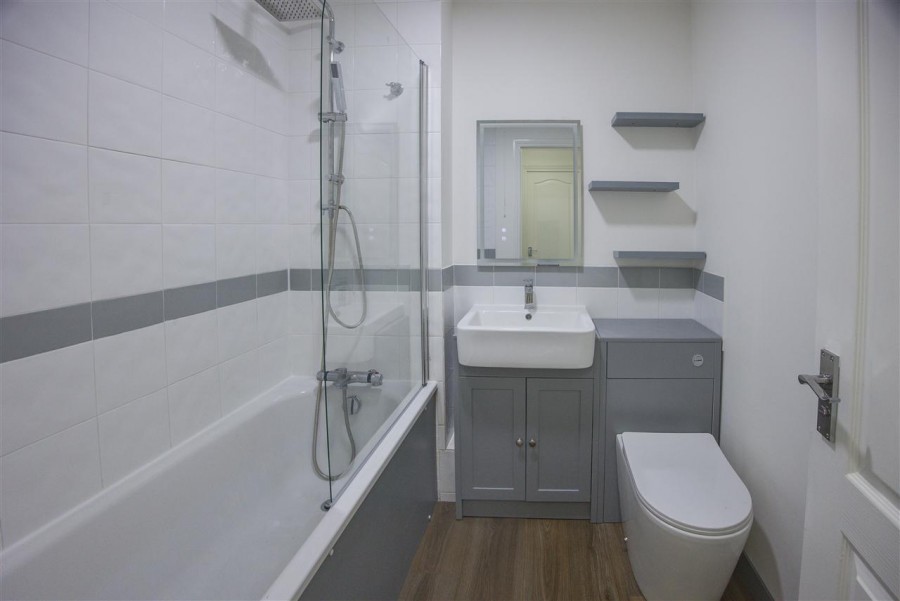 Images for Ward Close, South Croydon EAID:TT BID:JDE1